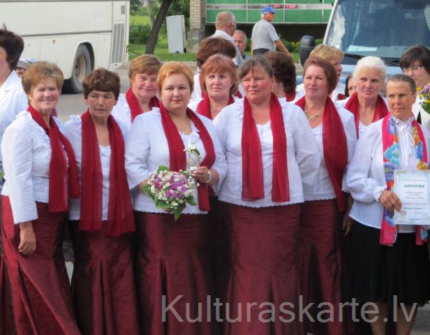 Šūpojamies dziesmā-5